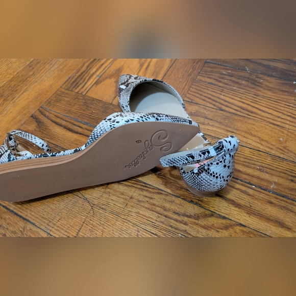 Seychelles Black and White Python Leather Ankle Strap Flats - Picture 8 of 10